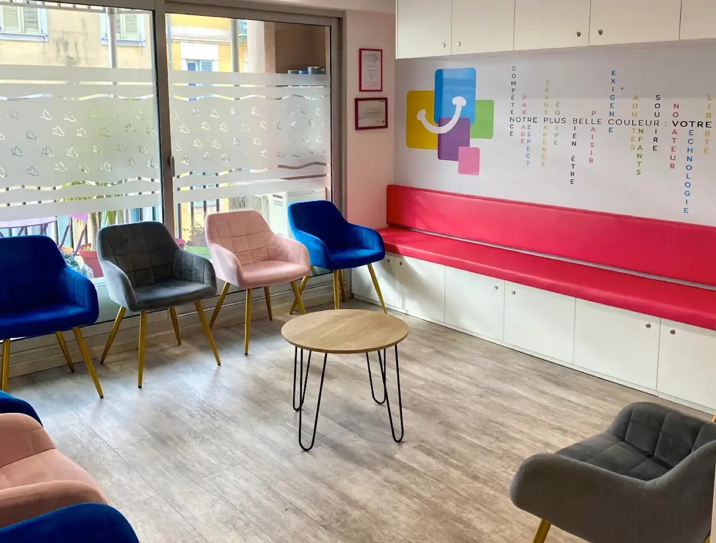 Salle d’attente cabinet orthodontie Dr Tabet